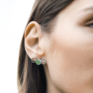 Lentsiuse roostevabast terasest minimalistlikud kõrvarõngad, poleeritud pind