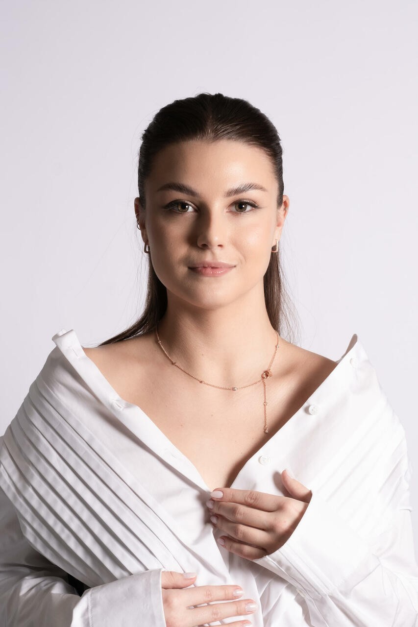 Illumi Doubled S kaelakee - Image 3